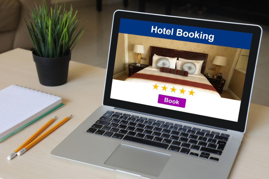 Why Independent Hotels Should Invest in Paid Media to Increase Direct Reservations